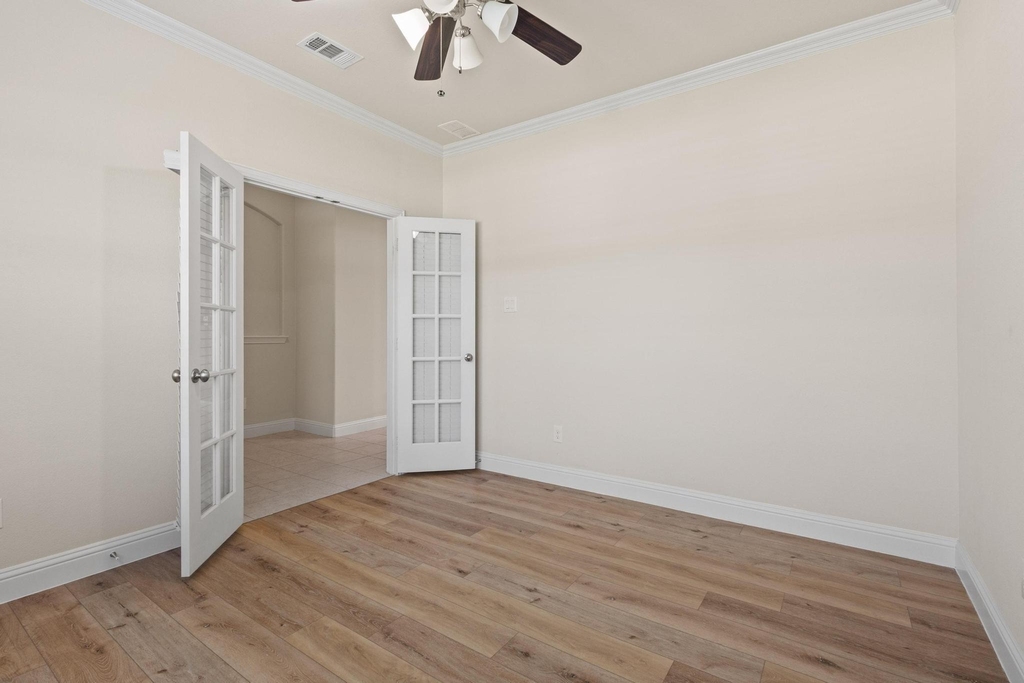 7822 Cottonwood Drive - Photo 13