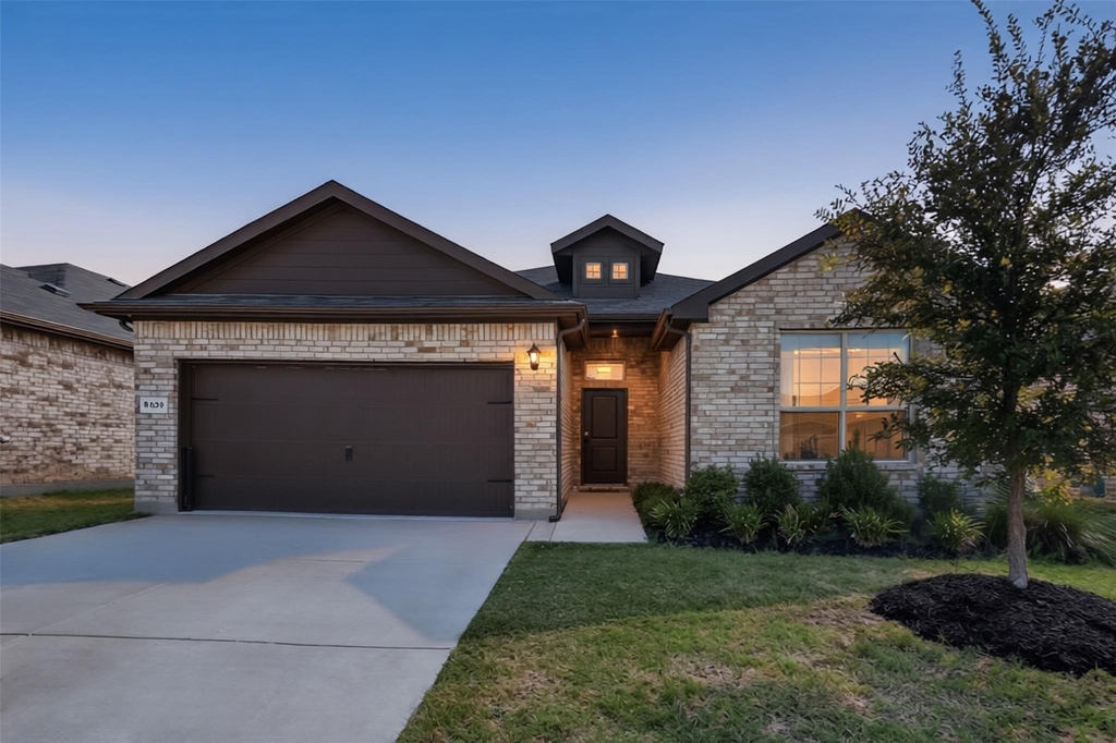8420 Berry Crest Street - Photo 1