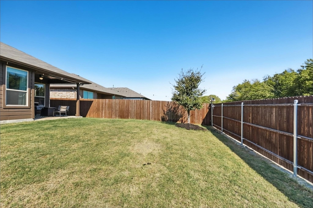 8420 Berry Crest Street - Photo 24