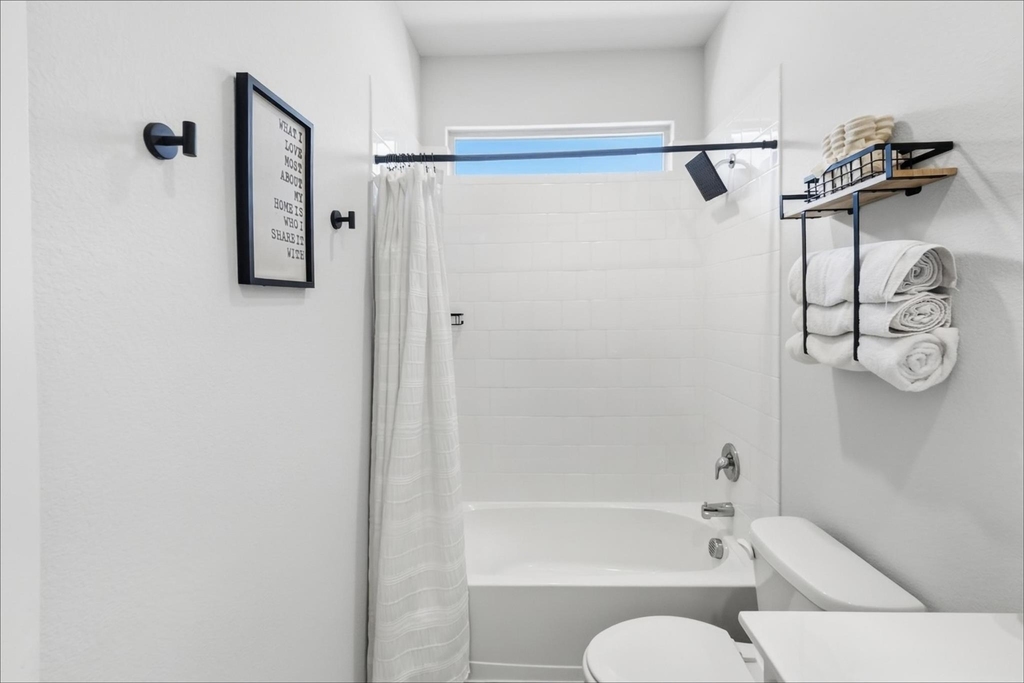 8420 Berry Crest Street - Photo 18