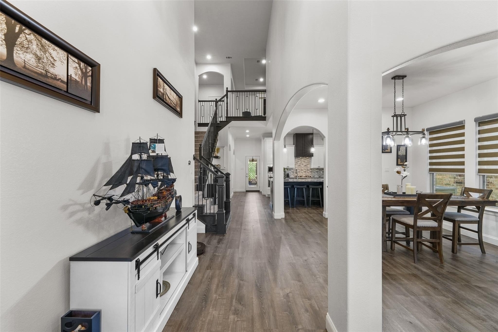 1705 Prestwick Lane - Photo 4