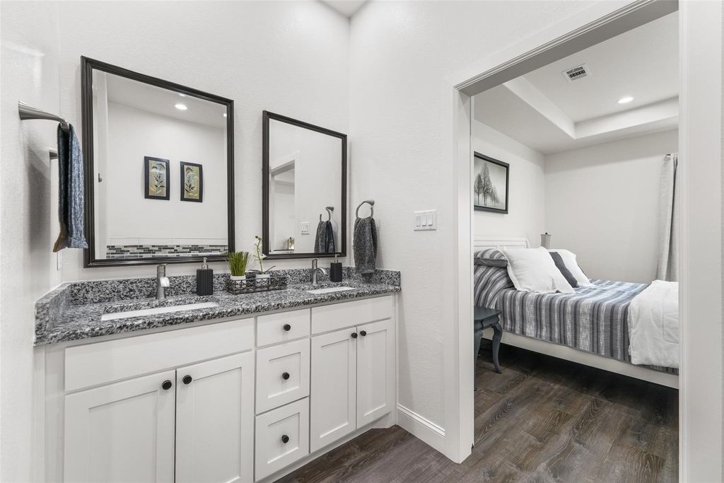 1705 Prestwick Lane - Photo 17