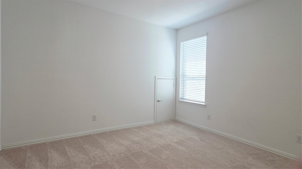 8104 Blue Heron Lane - Photo 22