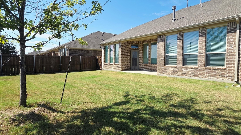8104 Blue Heron Lane - Photo 32