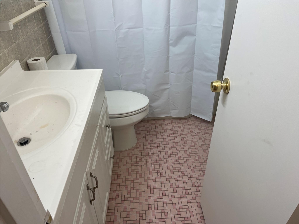 1512 Hilltop Drive - Photo 19