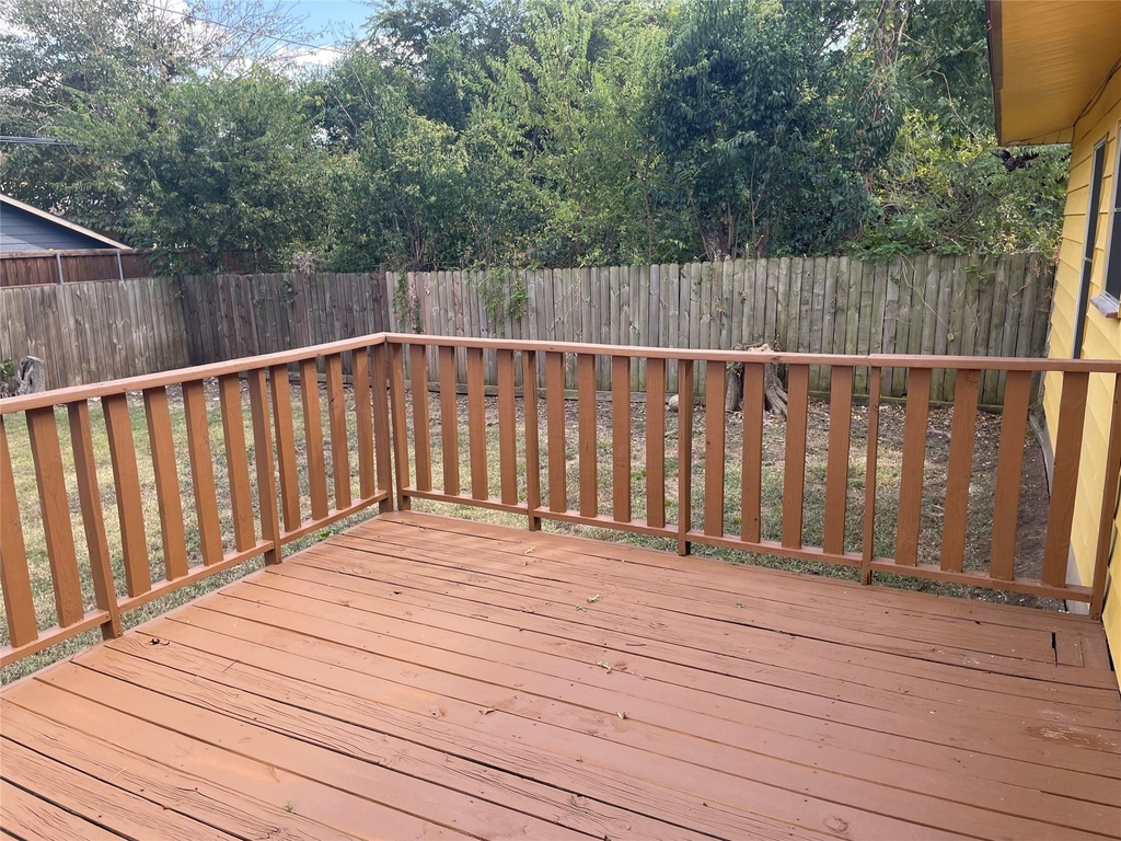 1512 Hilltop Drive - Photo 27