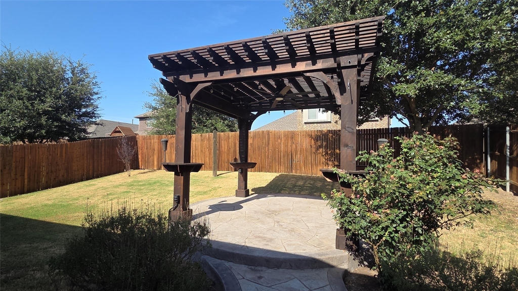 525 Bamborough Drive - Photo 26