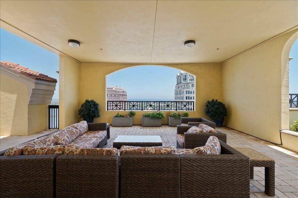 801 S Olive Avenue - Photo 14