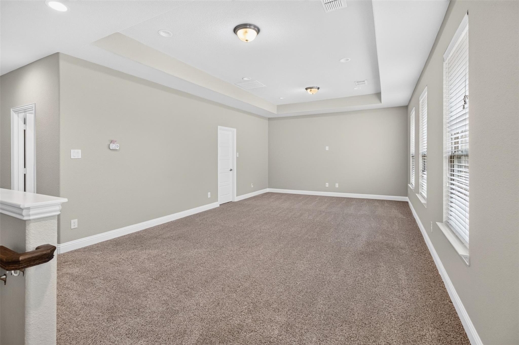 6820 Westbury Drive - Photo 19