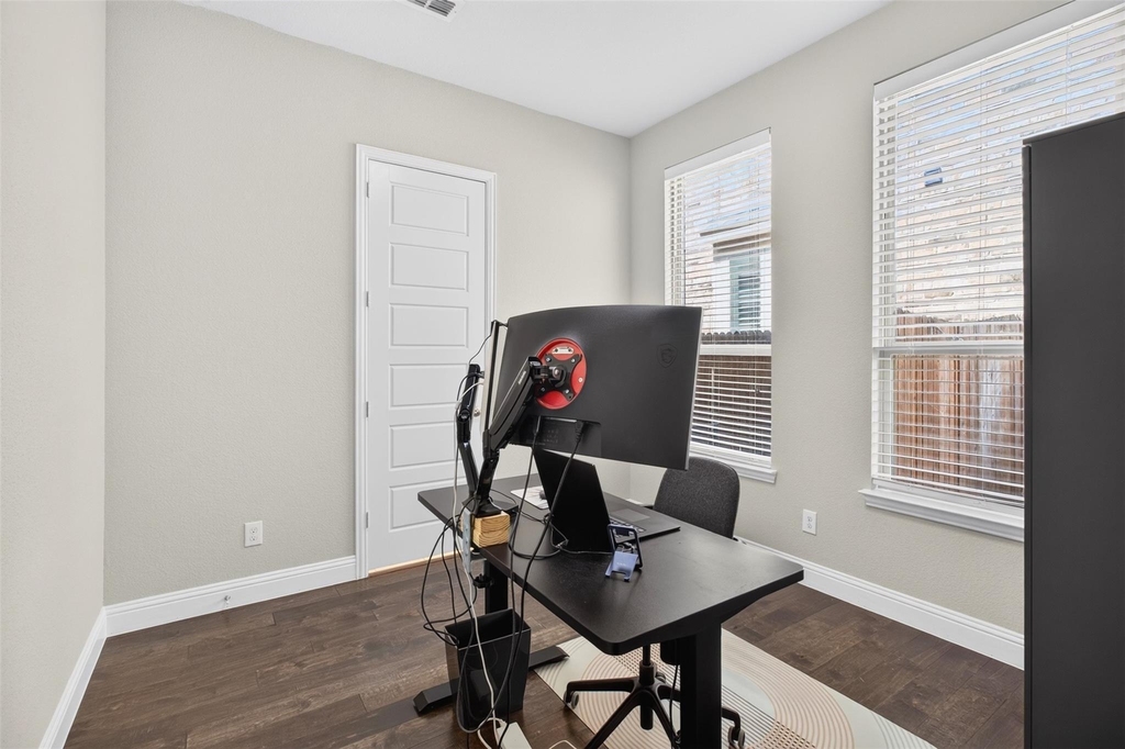 6820 Westbury Drive - Photo 11