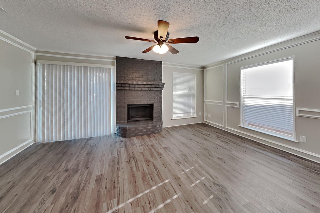 4820 Ashton Avenue - Photo 3