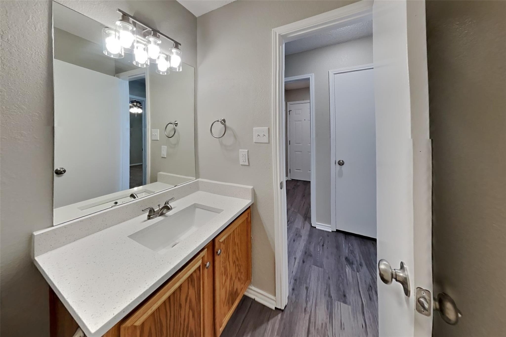4820 Ashton Avenue - Photo 18