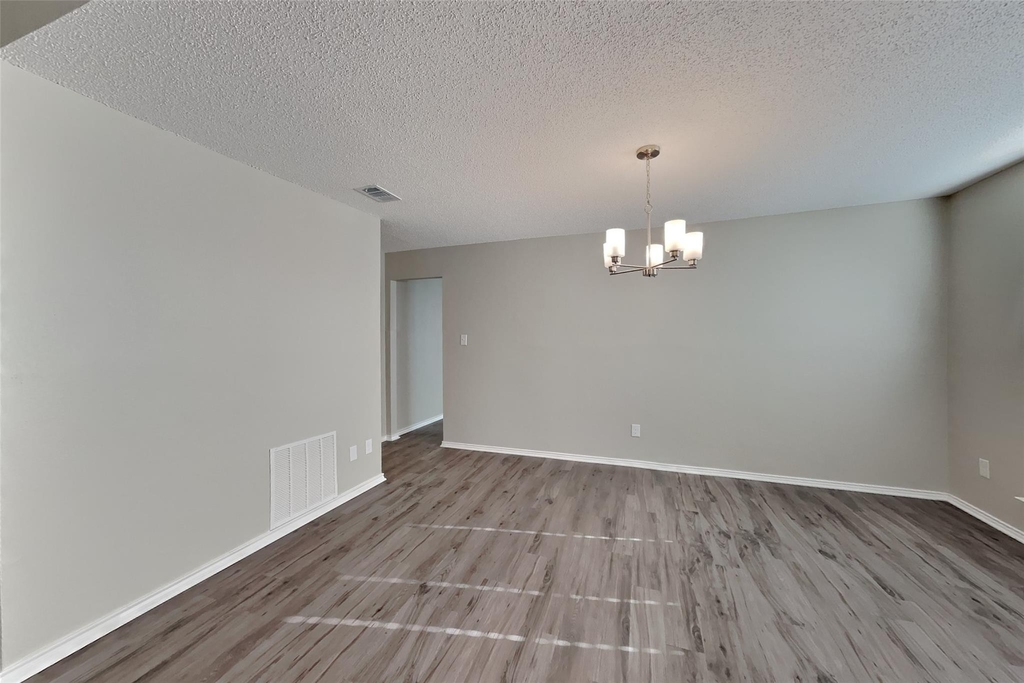 4820 Ashton Avenue - Photo 6