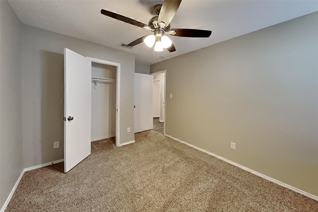 4820 Ashton Avenue - Photo 14