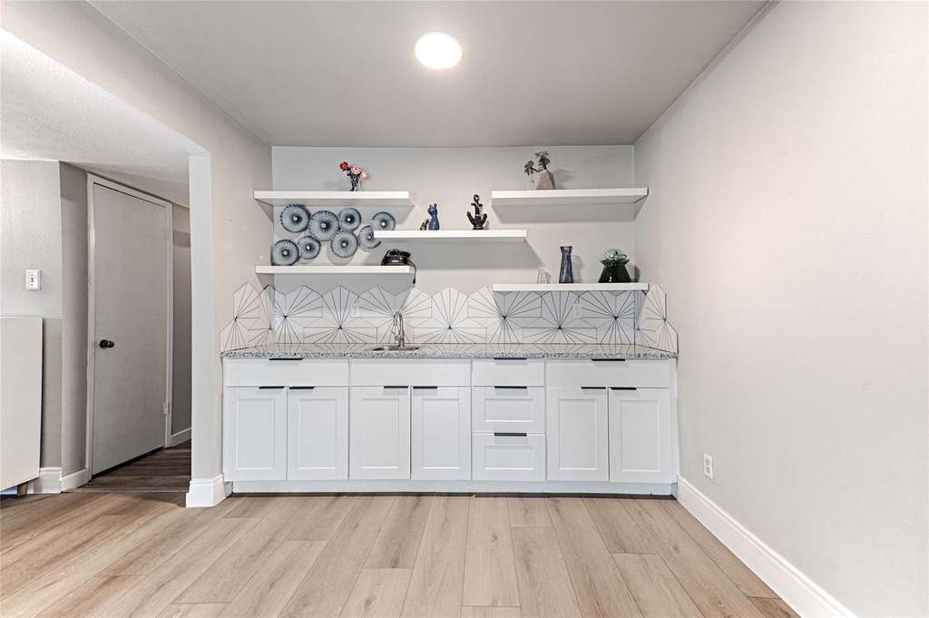 6536 Mesquite Trail - Photo 3