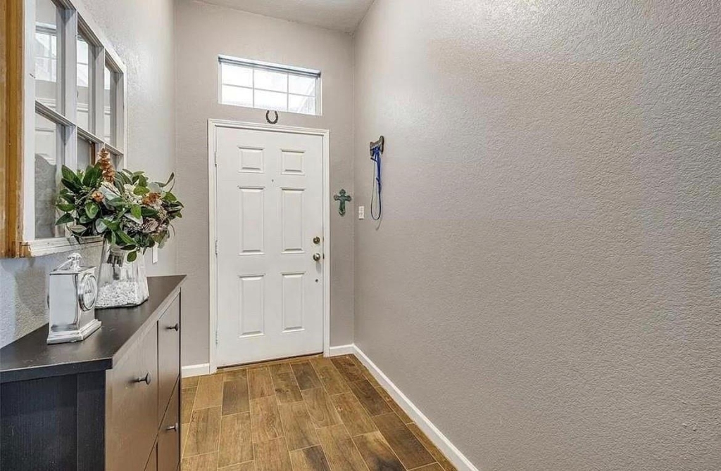 505 Harvard Drive - Photo 1
