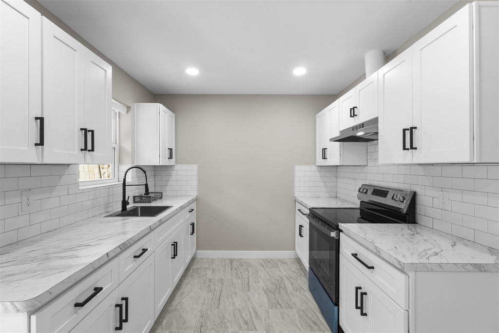 1903 Beauford Road - Photo 6