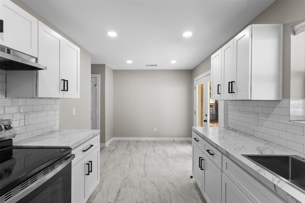 1903 Beauford Road - Photo 8