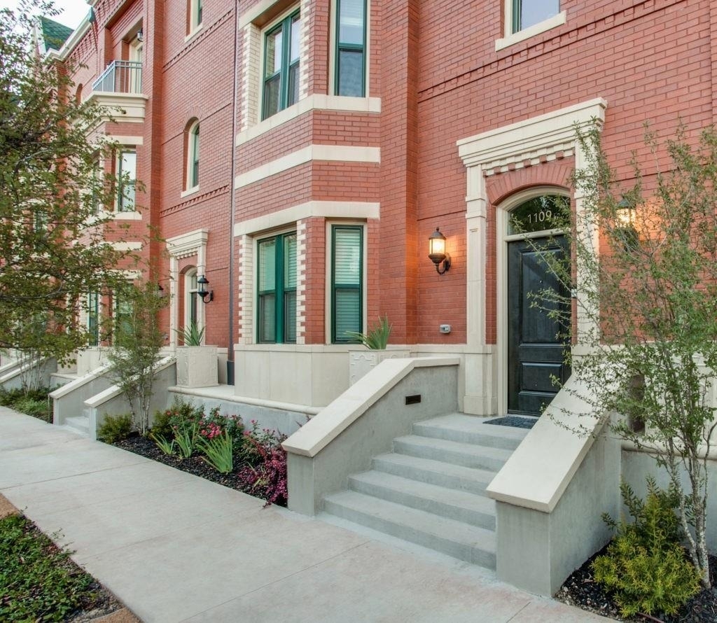 2525 State Street - Photo 0