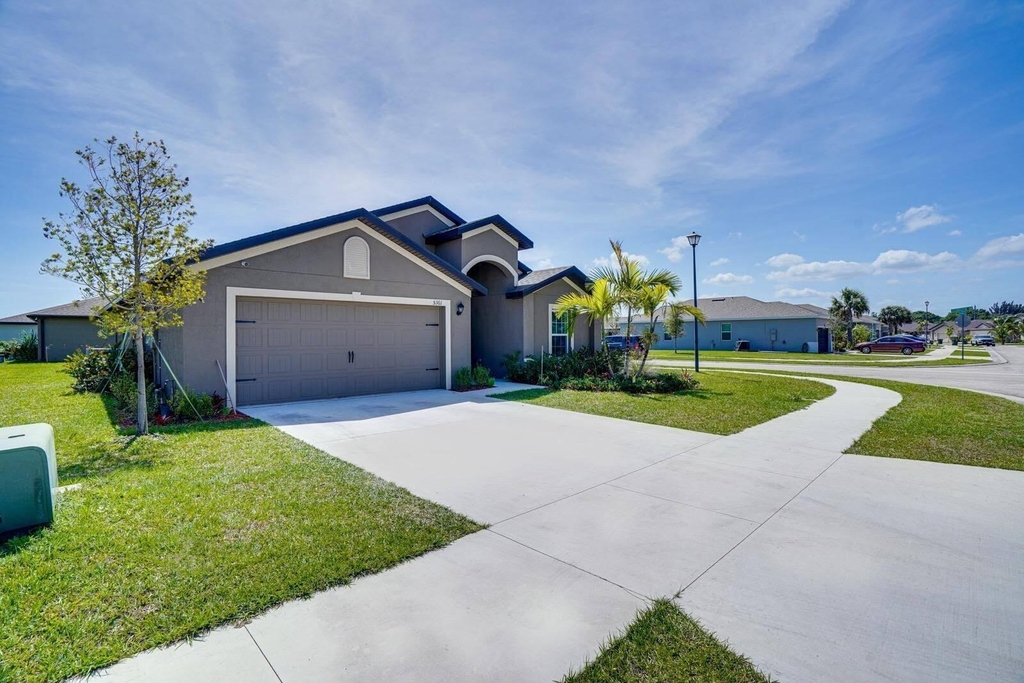 5361 Imagination Drive - Photo 21