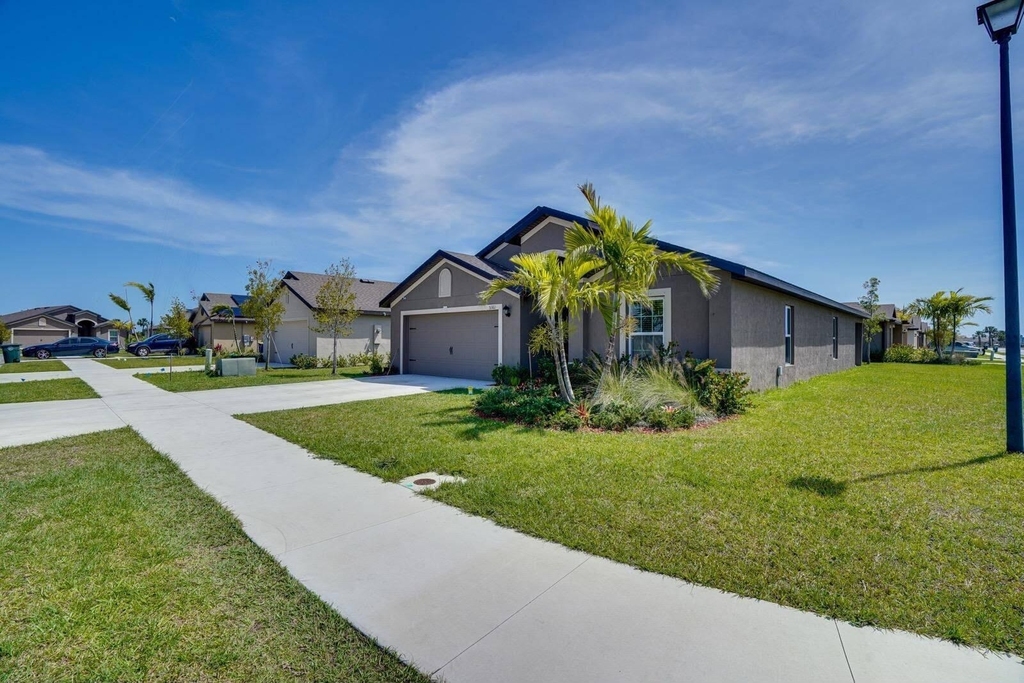 5361 Imagination Drive - Photo 22