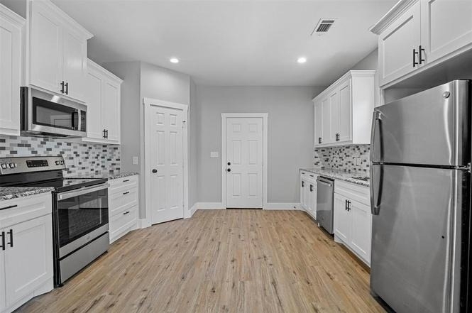 512 E Heron Street - Photo 2