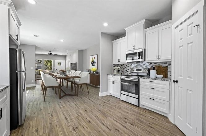 512 E Heron Street - Photo 1