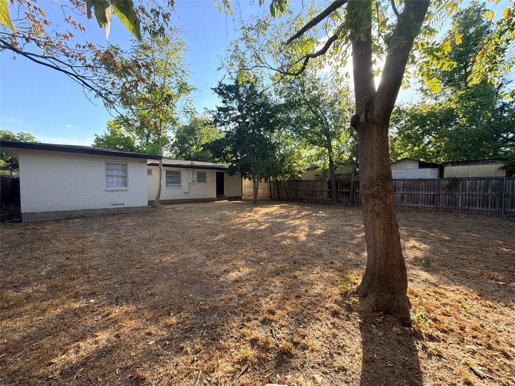 2309 Ballycastle Drive - Photo 12