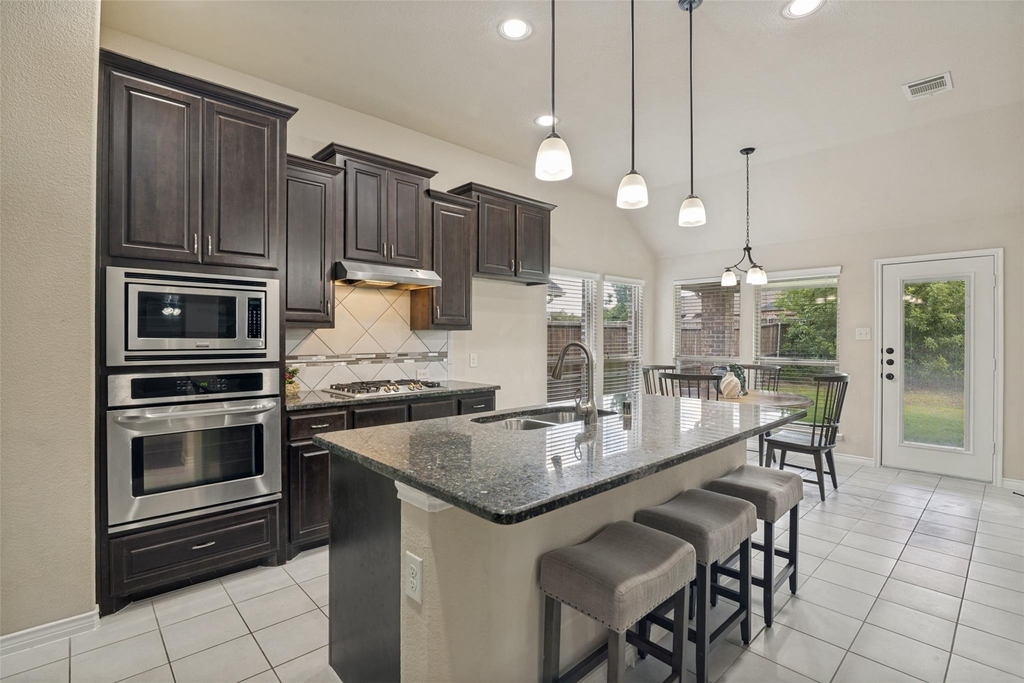 616 Cayden Court - Photo 6