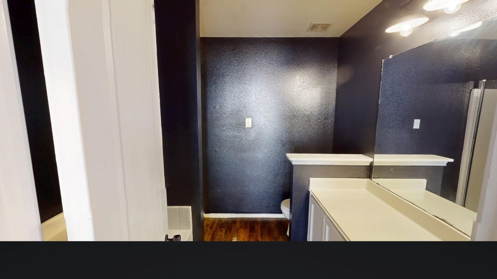 1815 Shanna Drive - Photo 16