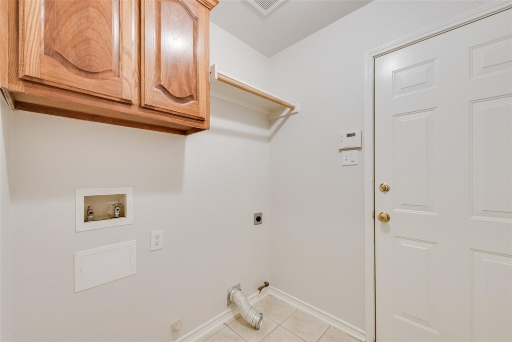 2760 Beacon Hill Drive - Photo 25