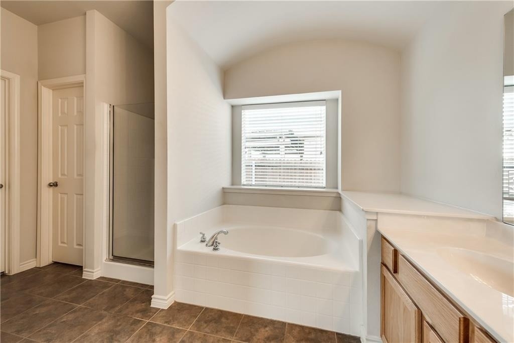 5601 Millers Creek Drive - Photo 12