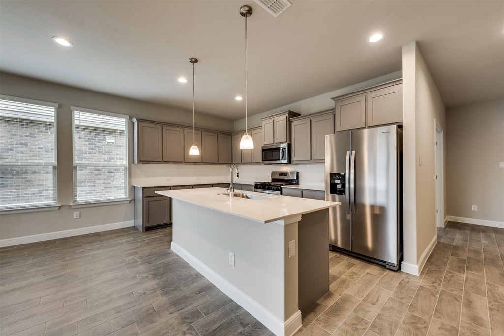 2441 Bellatrix Drive - Photo 4