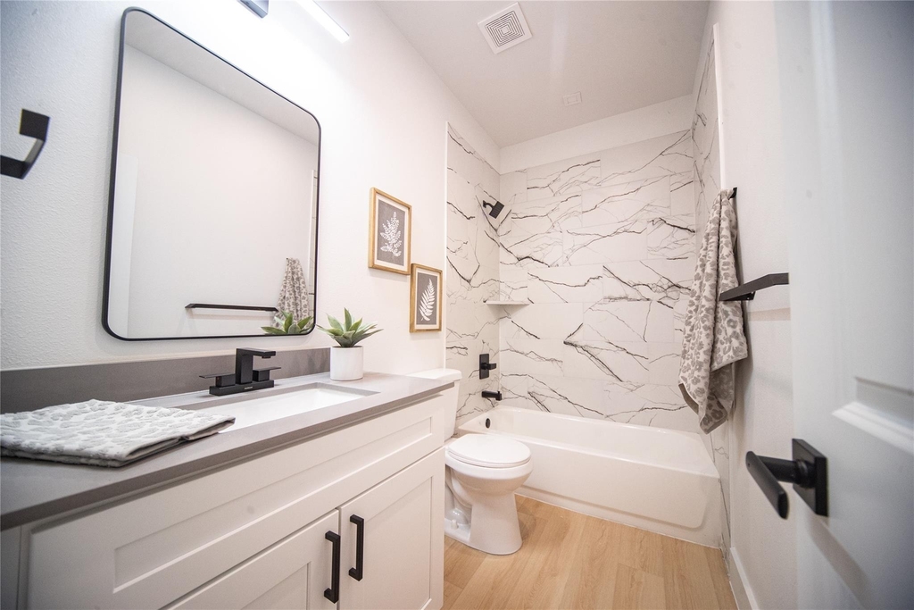 2804 Weisenberger Street - Photo 14