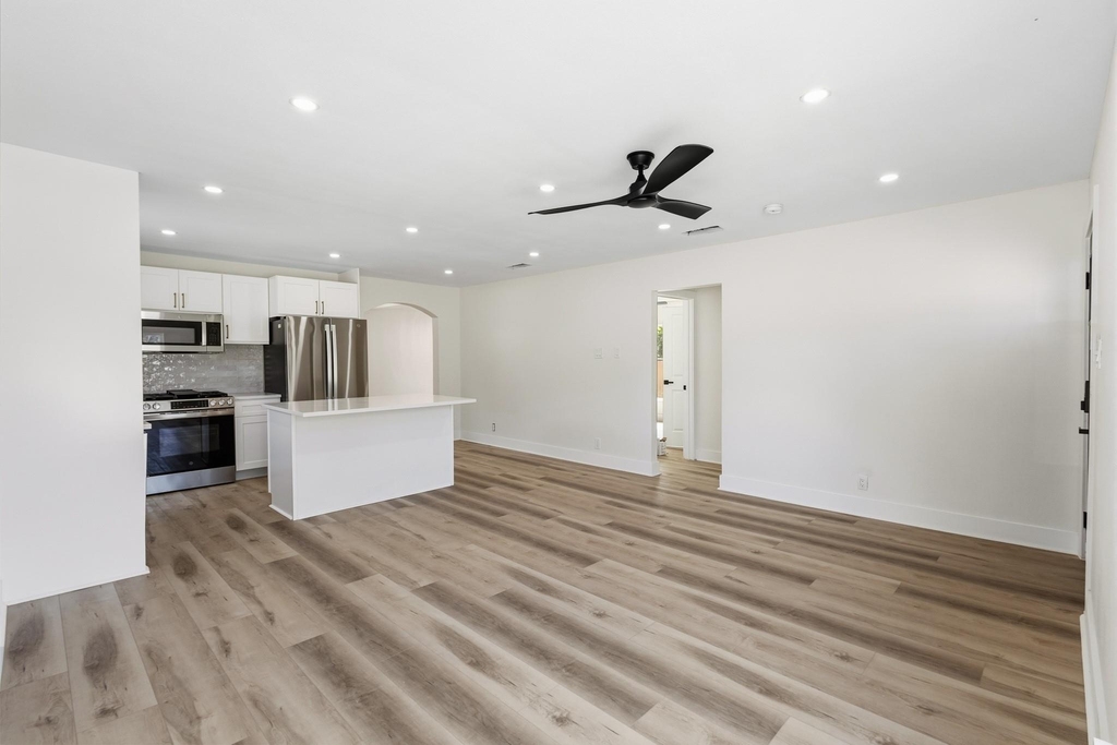 621 Truman Street - Photo 5