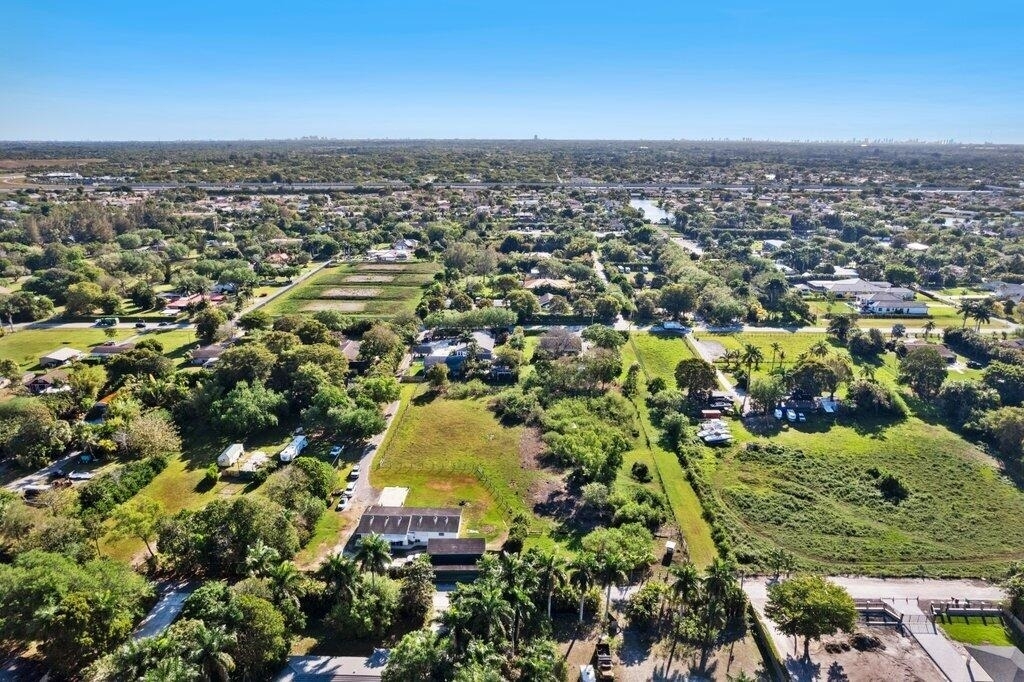 5400 Sw 162nd Avenue - Photo 3