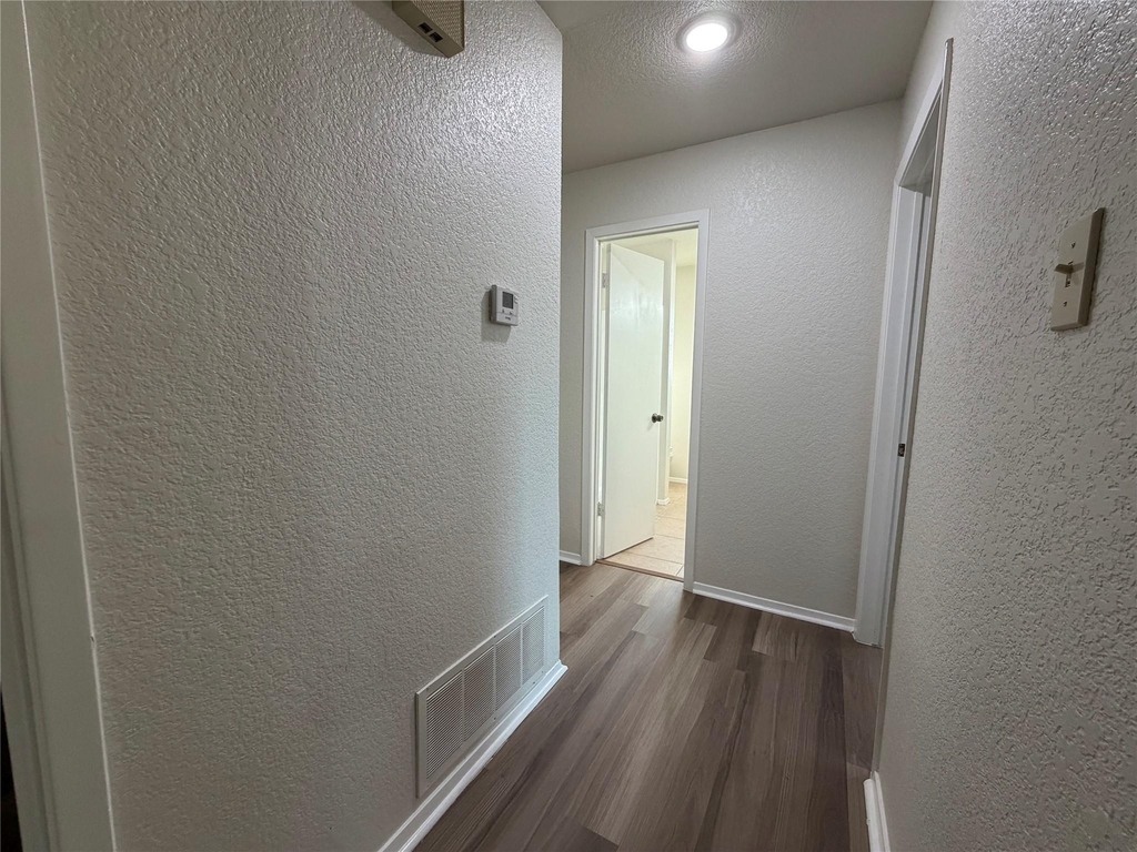6203 Circo Drive - Photo 20