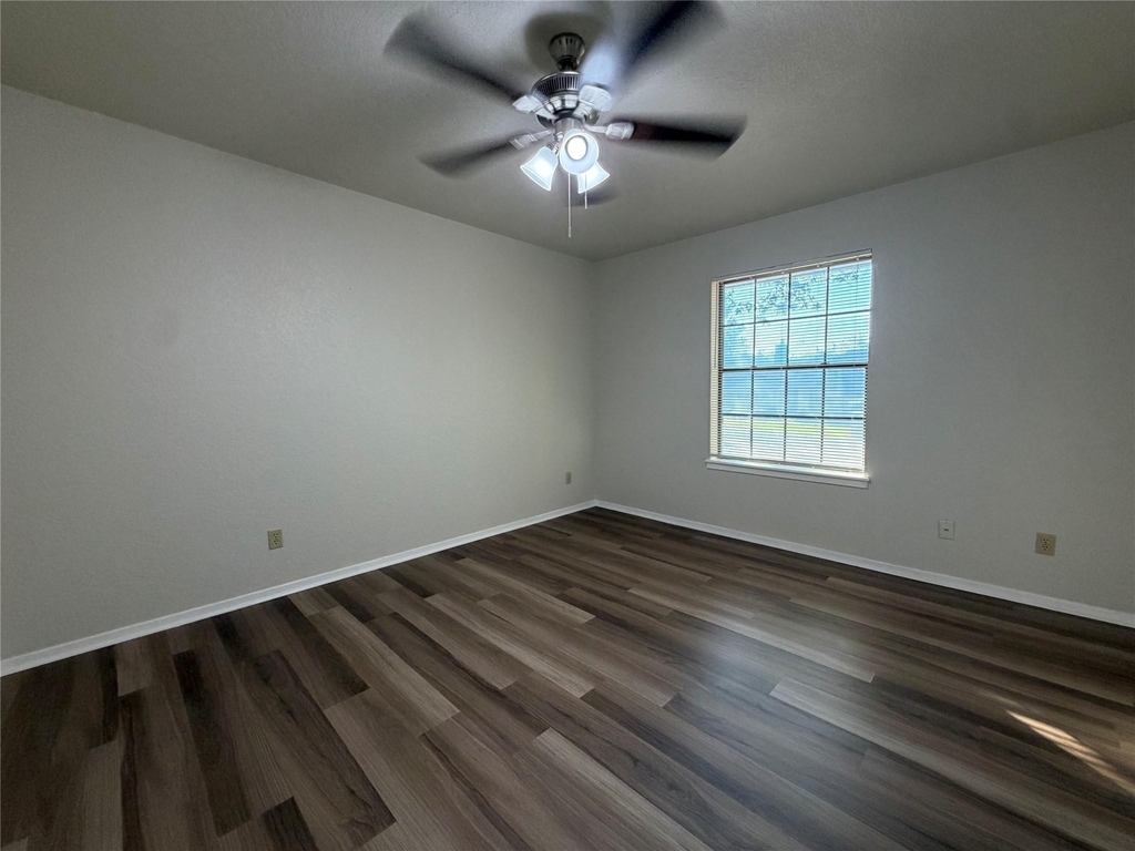 6203 Circo Drive - Photo 21