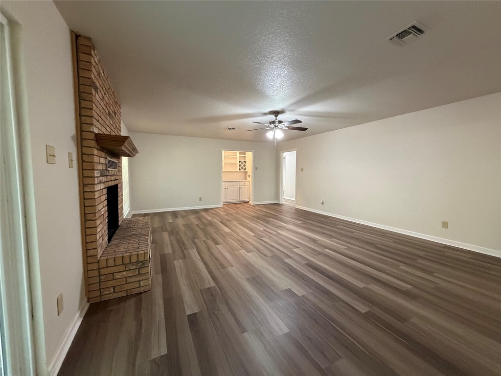 6203 Circo Drive - Photo 11