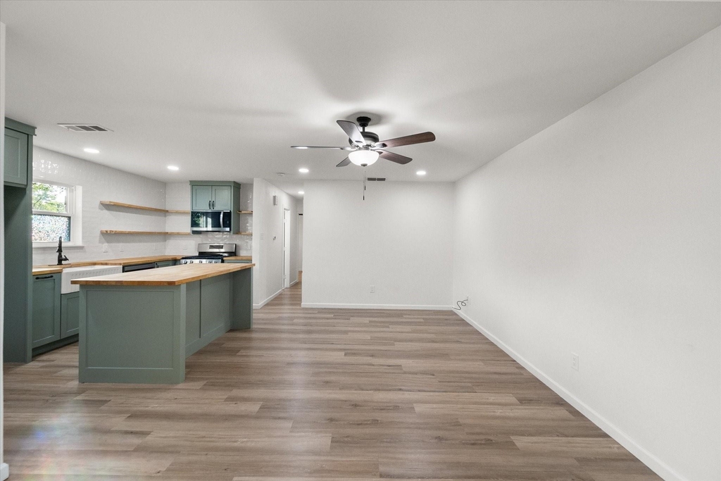 3514 Kings Circle - Photo 14