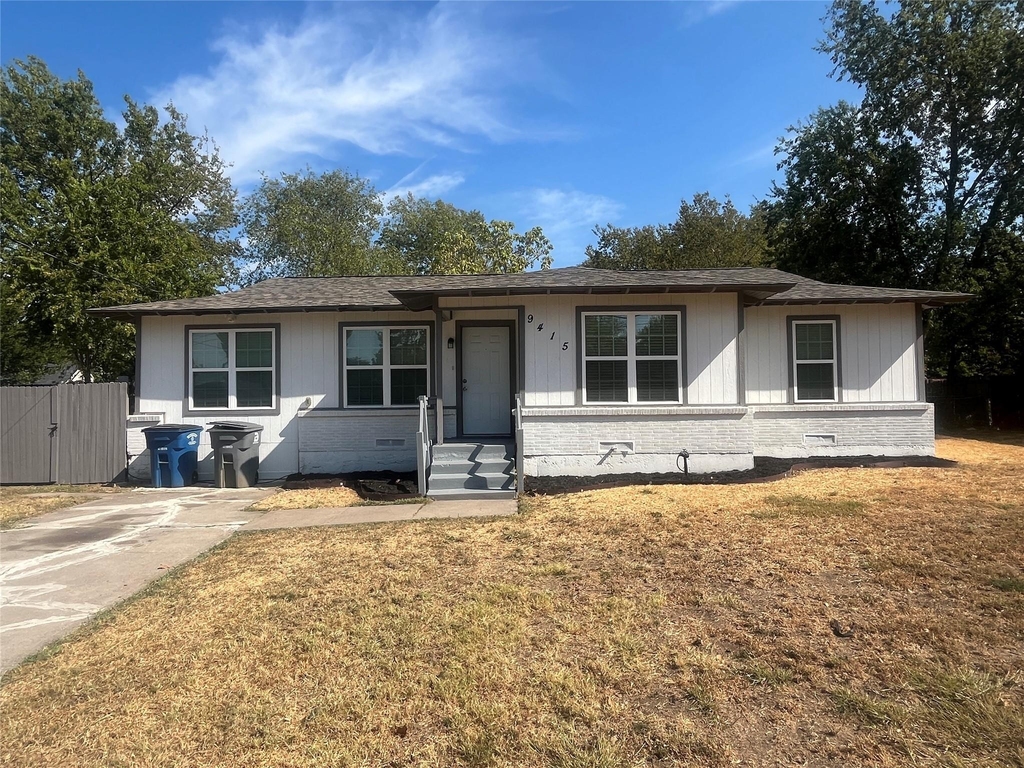 9415 Musgrave Drive - Photo 0