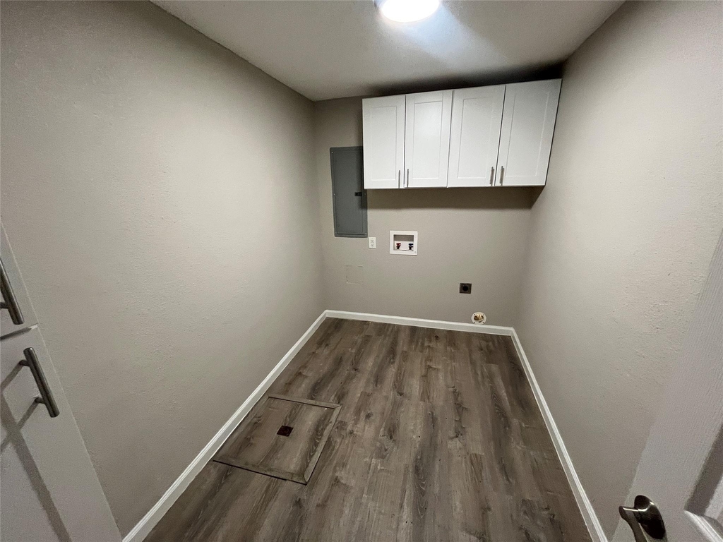 9415 Musgrave Drive - Photo 7