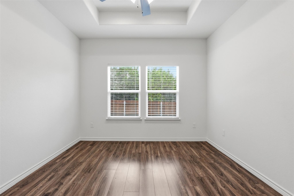 5718 Barkridge Drive - Photo 9