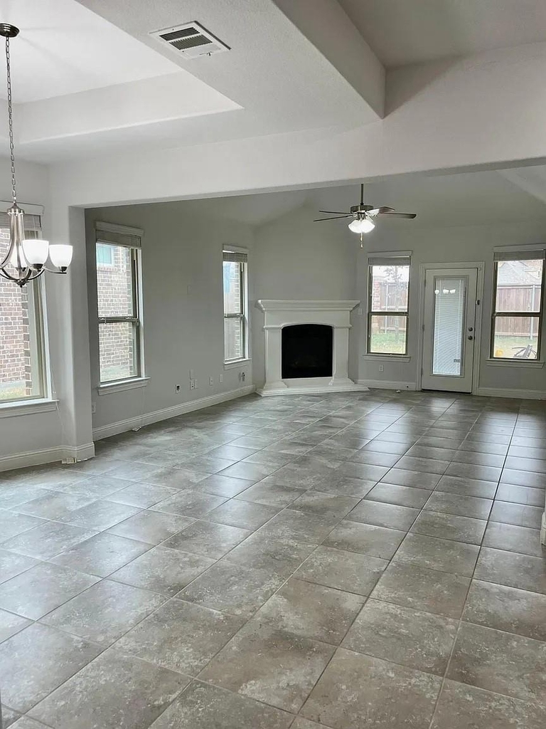 10705 Galveston Place - Photo 5
