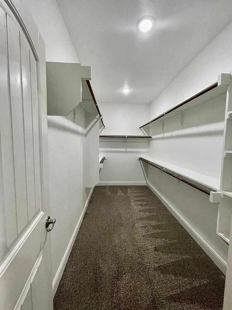 10705 Galveston Place - Photo 11