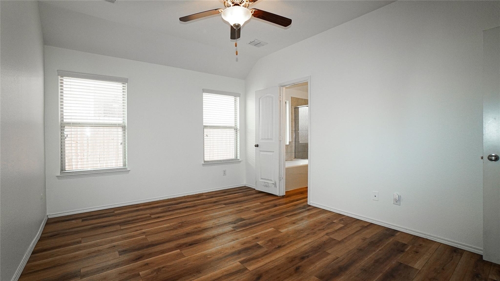 3017 Cassinia Parkway - Photo 11
