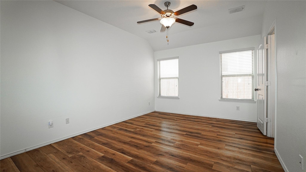 3017 Cassinia Parkway - Photo 10