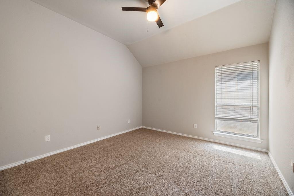 4736 Emerald Trace Way - Photo 14