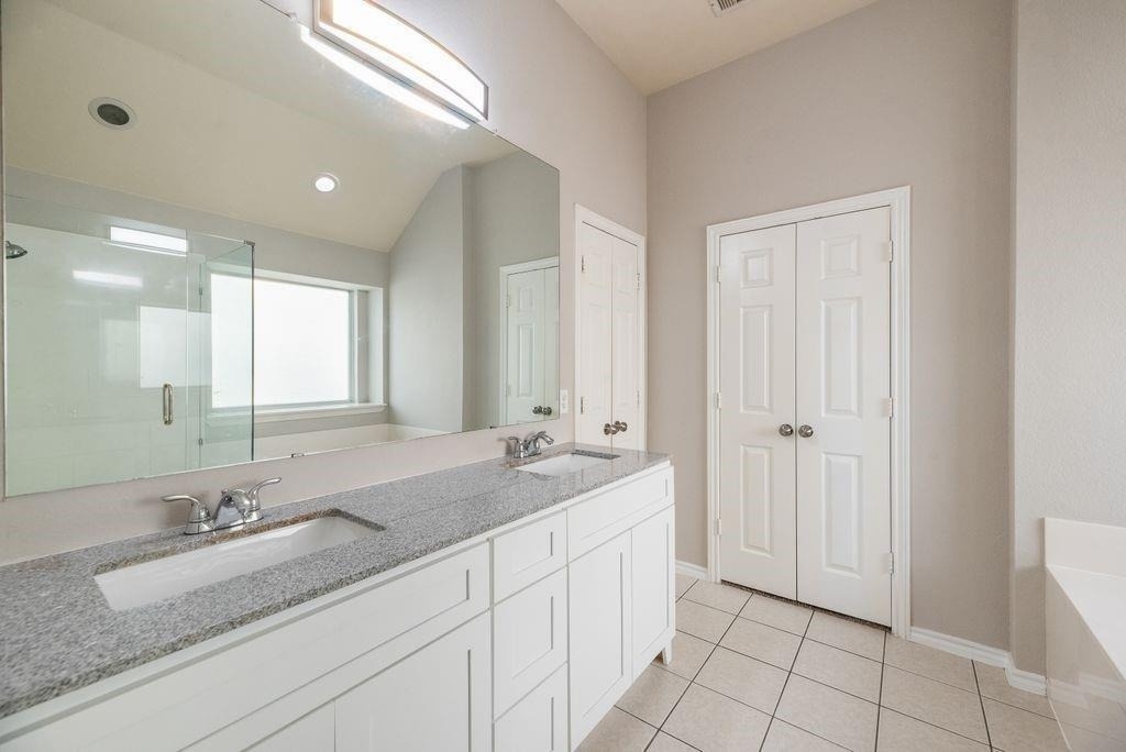 4736 Emerald Trace Way - Photo 12