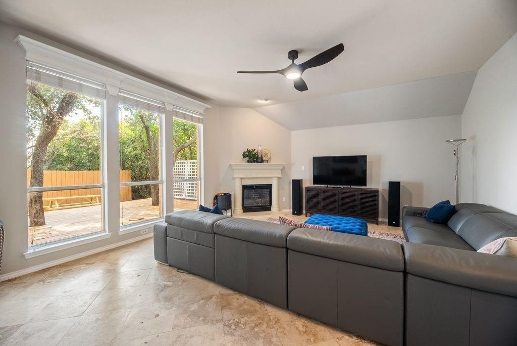 4736 Emerald Trace Way - Photo 9